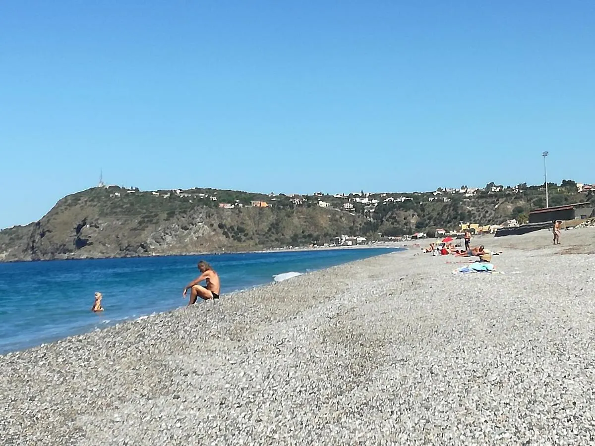 Couette-café Bed and breakfast Blu Mare - Milazzo