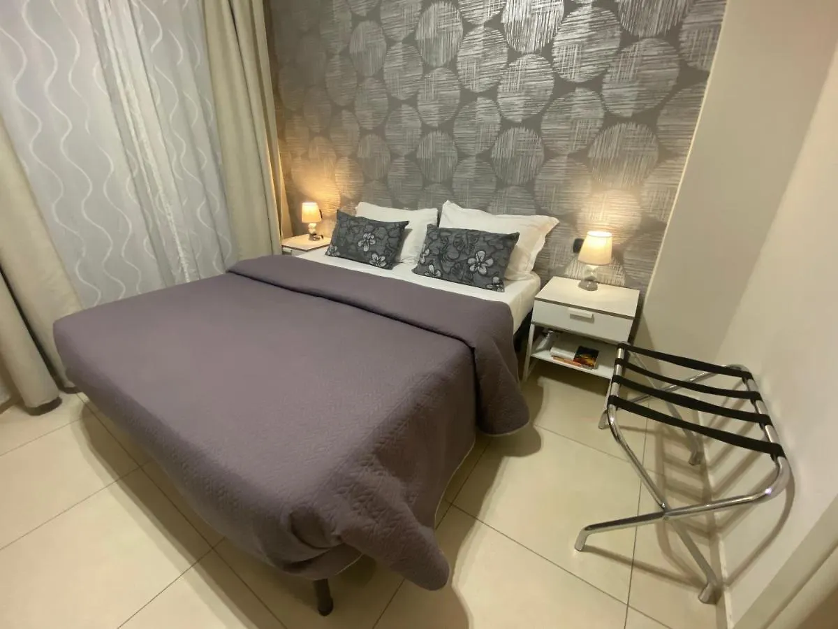 فندق مبيت وإفطار مبيت وإفطار Blu Mare - ميلاتسو إيطاليا