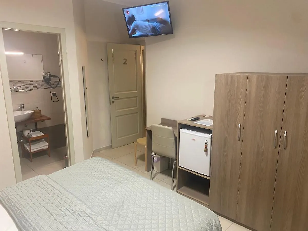 Bed and Breakfast Blu Mare - Milazzo 0*,  Italia